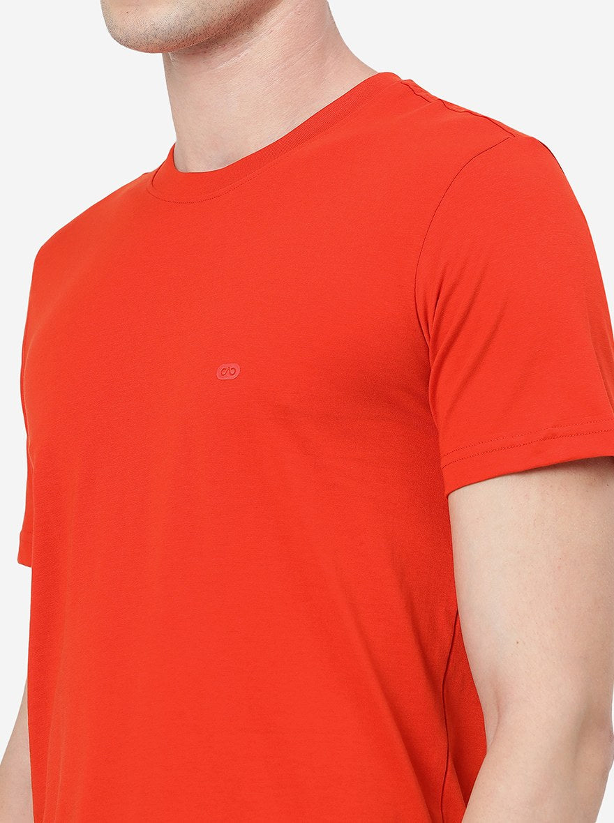 Tomato Red Solid Slim Fit T-Shirt | pehervi